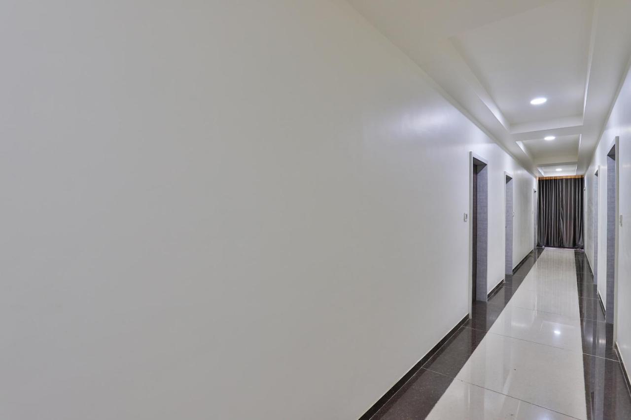 Oyo 23174 Hotel Parth Inn Dwārka Zewnętrze zdjęcie